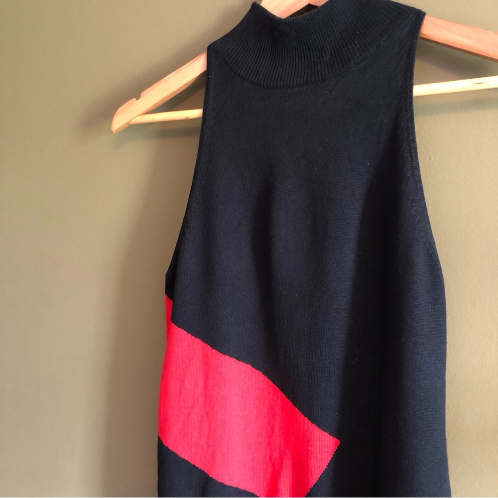 Sleeveless black and red top